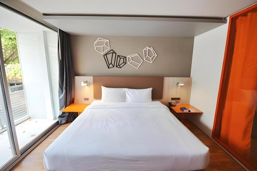 The Heritage Silom Hotel Бангкок Экстерьер фото