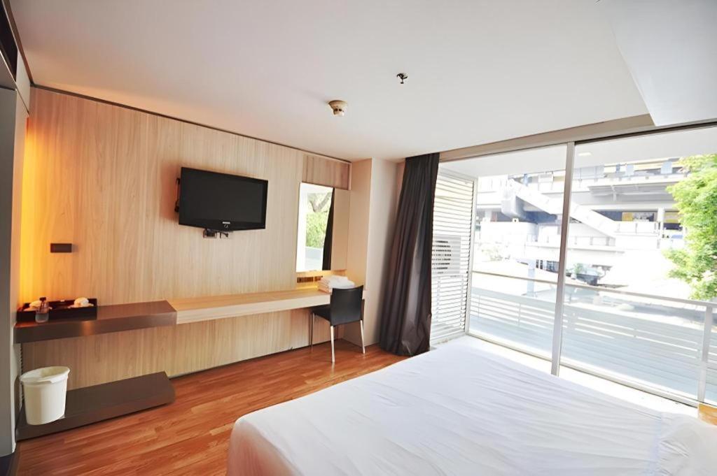 The Heritage Silom Hotel Бангкок Экстерьер фото